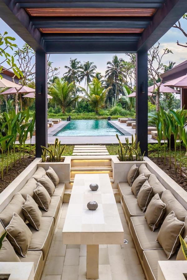 Villa Lotus Sunset By Balisuperhost